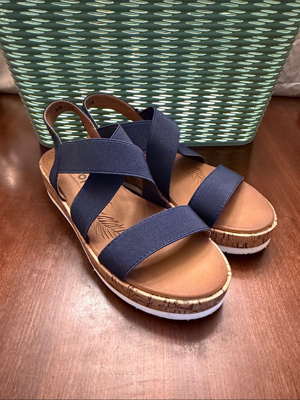 Pop Comfort Fit women’s Elastic Strap Wedge Sandals SZ 8M Blue